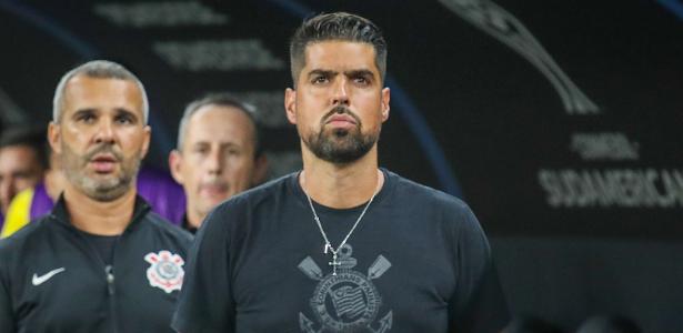 Corinthians enfrenta América-RN após 16 anos: retrospecto do duelo revela história.