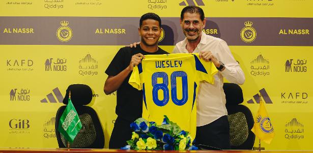 JOGARÁ COM CR7! Al-Nassr anuncia contratação de Wesley, e atacante se despede do Timão