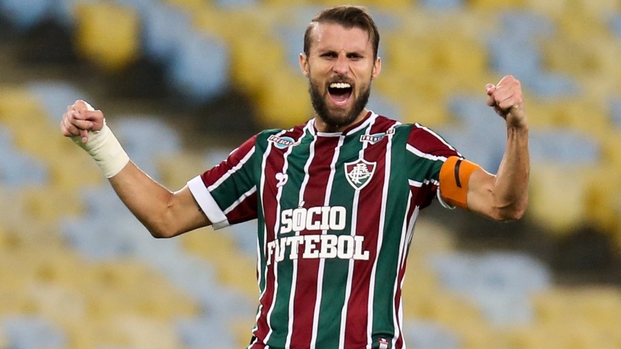 Henrique defendeu o Fluminense entre 2016 e 2017, e foi dispensado pelo WhatsApp - LUCAS MERÇON / FLUMINENSE F.C.
