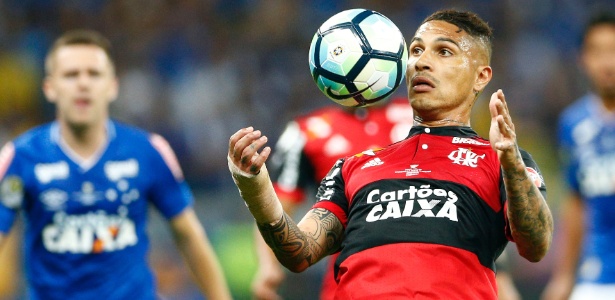 Guerrero está na lista do Flamengo para a disputa da Libertadores 2018 - THIAGO CALIL/PHOTOPRESS/ESTADÃO CONTEÚDO