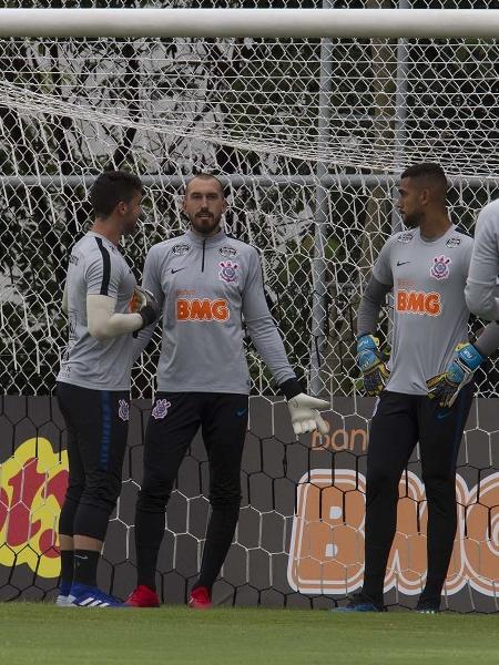 Walter treina junto aos demais goleiros do Corinthians em atividade no CT Joaquim Grava - Daniel Augusto Jr/Ag. Corinthians 
