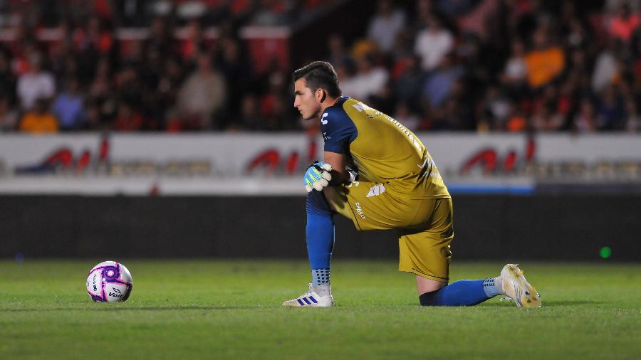Sebastian Jurado, goleiro do Veracruz, durante partida contra o Tigres - VICTOR CRUZ / AFP