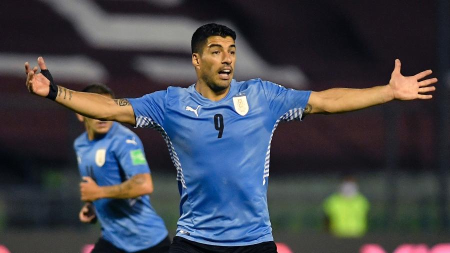 Suarez durante a partida entre Uruguai e Venezuela pelas Eliminatórias da Copa 2022 - MATIAS DELACROIX/AFP