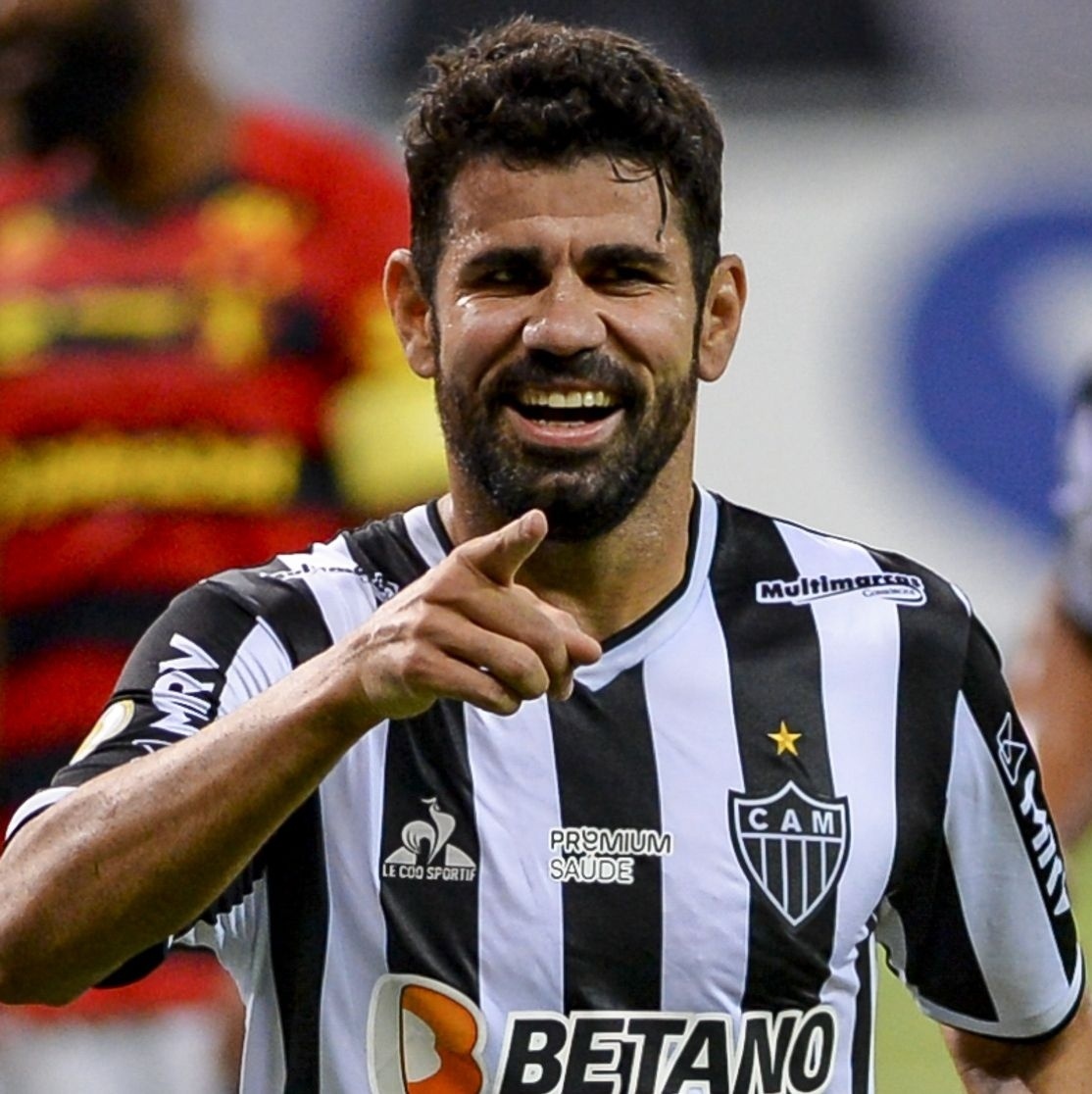 Quem jogou Diego Costa no Rooster?