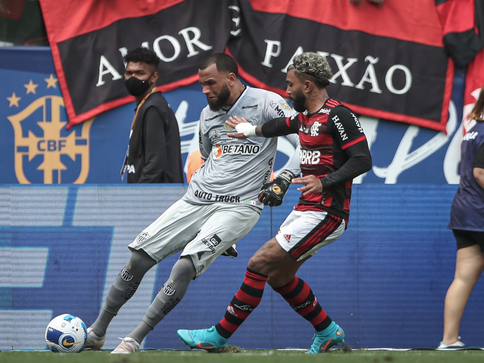 Flamengo lidera ranking de pênaltis em 2023; veja top 5 entre times da  Série A