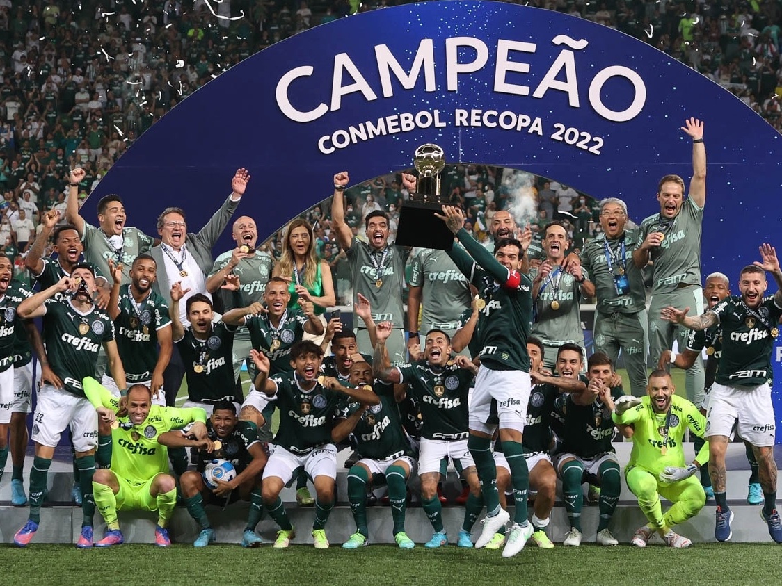 Palmeiras fatura R$ 9 milhões com título paulista; veja quanto o clube já  ganhou com premiações no ano, palmeiras