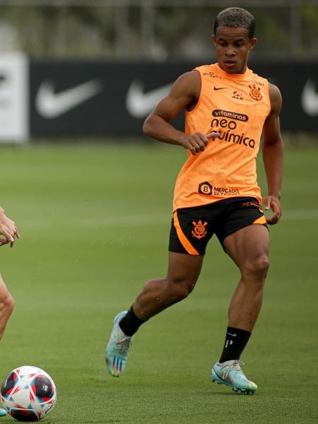 Pedro, a grande promessa do Corinthians, tem 16 anos e vai jogar sua segunda Copinha - Rodrigo Coca/Ag. Corinthians