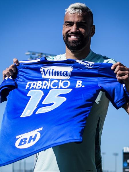 Fabrício Bruno foi apresentado no Cruzeiro e ativou o modo "sincerão" - X / @cruzeiro