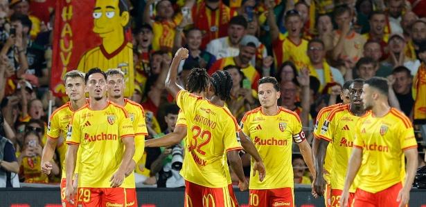 Lens surpreende PSG e conquista a Supercopa da França