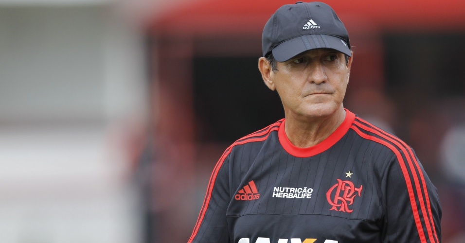 Muricy Ramalho comanda treino do Flamengo antes da estreia no Campeonato Carioca