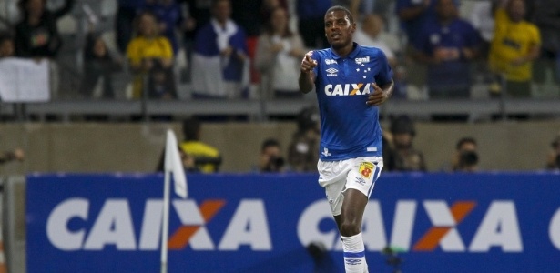 Sem espaço no time de Mano Menezes, jogador ficará no Vitória emprestado até o fim do ano - Washington Alves/Light Press/Cruzeiro