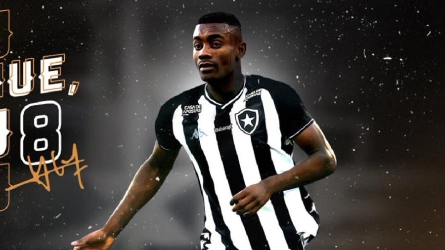 Salomon Kalou terá festa virtual da torcida do Botafogo apenas no dia seguinte à chegada ao Rio de Janeiro - Botafogo/Divulgação