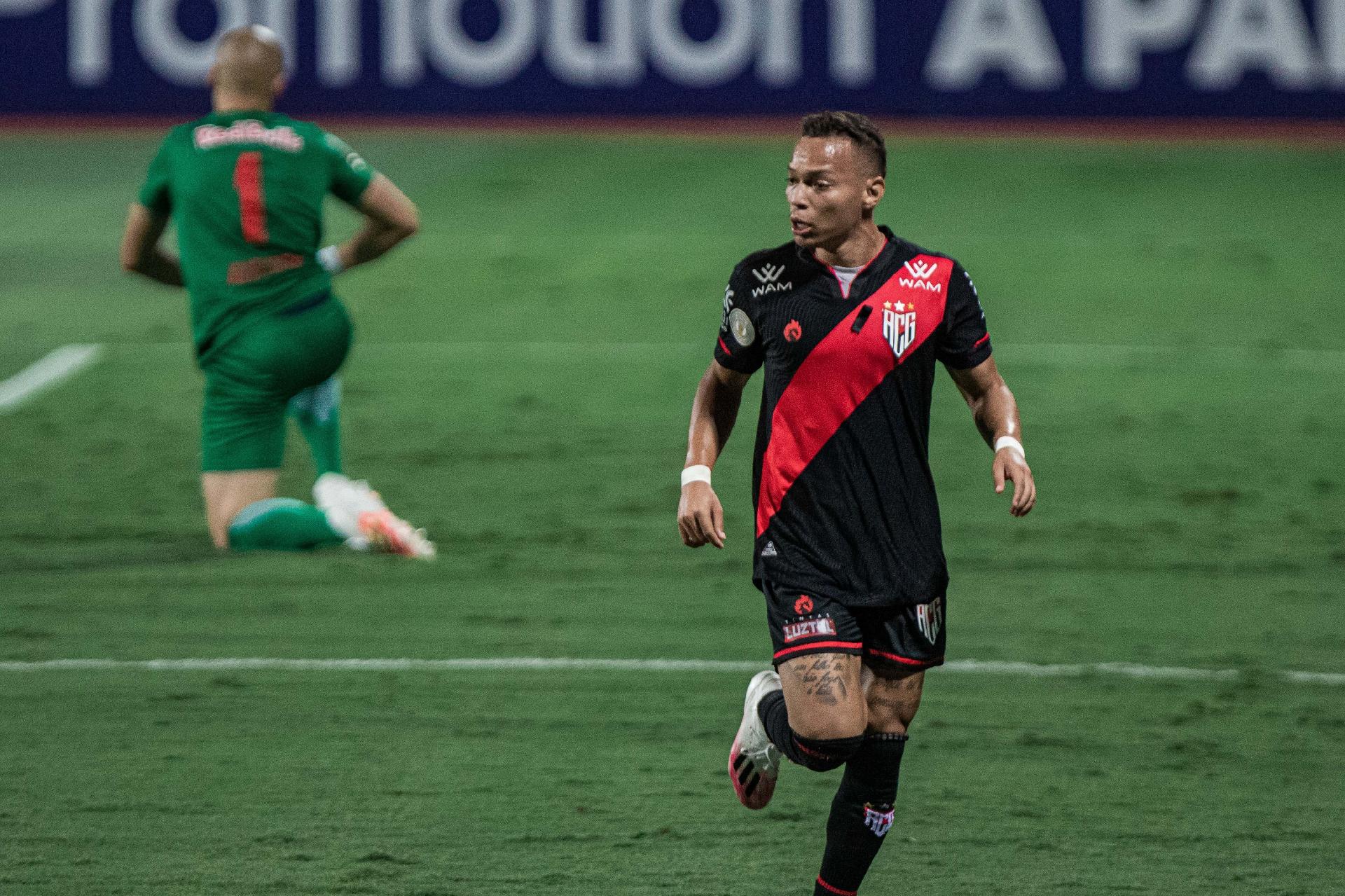 Corinthians Da Aval E Janderson Renova Com O Atletico Go