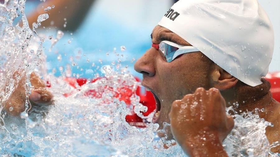 O nadador Ahmed Hafnaoui, da Tunísia, chocou o mundo do esporte - Getty Images