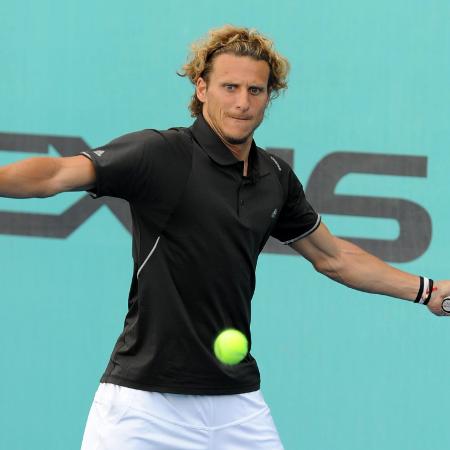 Diego Forlán, ex-jogador de futebol uruguaio, durante torneio de tênis