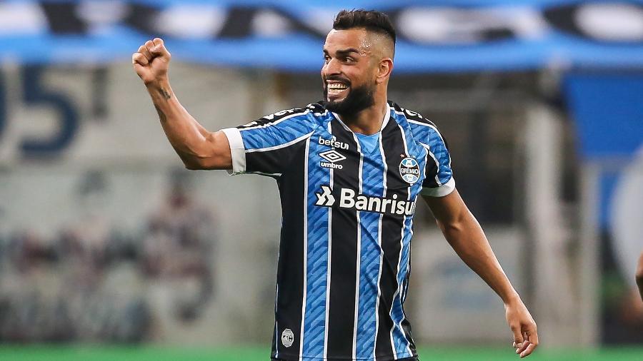 Maicon comemora gol do Grêmio contra o Internacional, na final do segundo turno do Gauchão 2020 - Pedro H. Tesch/AGIF