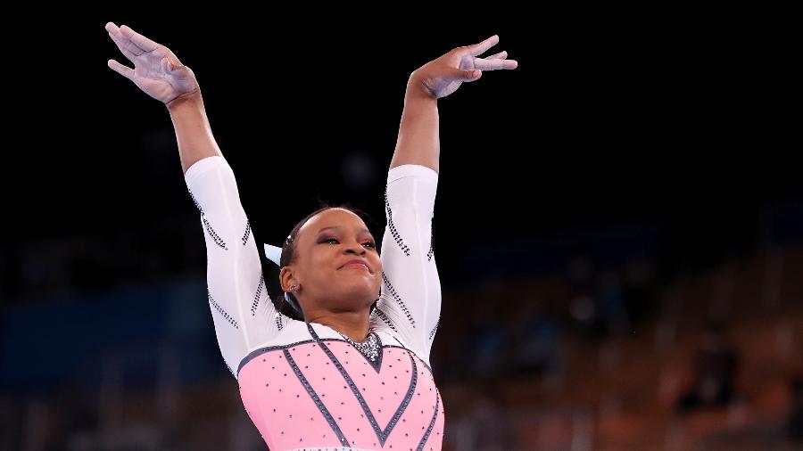 Rebeca Andrade na final do salto nas Olimpíadas de Tóquio-2020 - Laurence Griffiths/Getty Images
