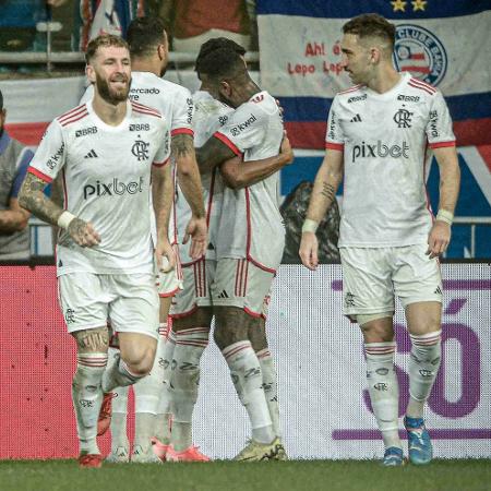 O Flamengo venceu o Bahia por 1 a 0 pela ida da Copa do Brasil