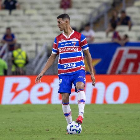 Gustavo Mancha, zagueiro formado no Palmeiras, que estava no Fortaleza Gustavo Mancha, zagueiro formado no Palmeiras, que estava no Fortaleza