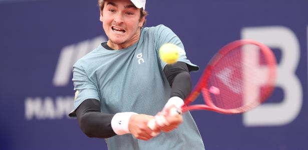 Saque e Voleio: Fonseca não encontrou soluções para se impor diante do forehand de Shelton