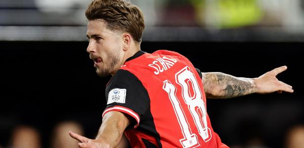 Áustria frustra estreante Jordânia, vence com gol contra e encerra jejum