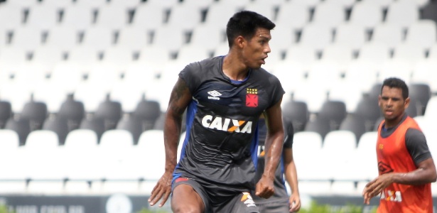 Julio dos Santos em ação em treino do Vasco. Jogador está de saída do clube - Paulo Fernandes / Flickr do Vasco