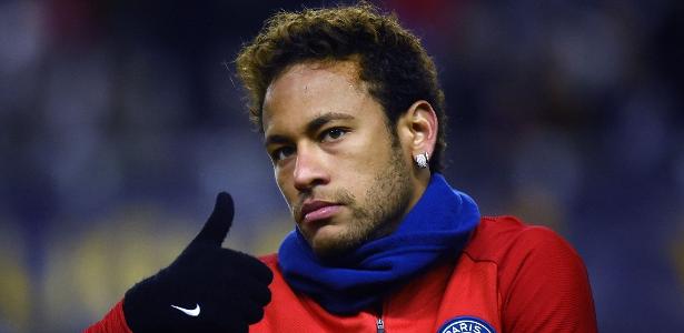 Neymar deverá estar em condições de jogo neste sábado - Francois Lo Presti/AFP