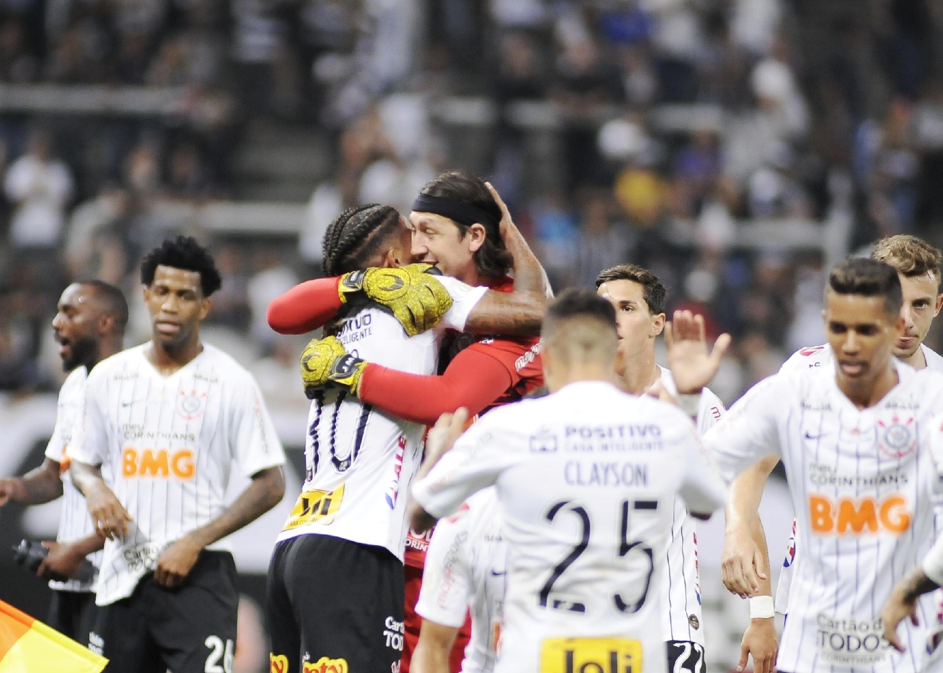 Confira a tabela atualizada após a vitória do Timão sobre o Goiás