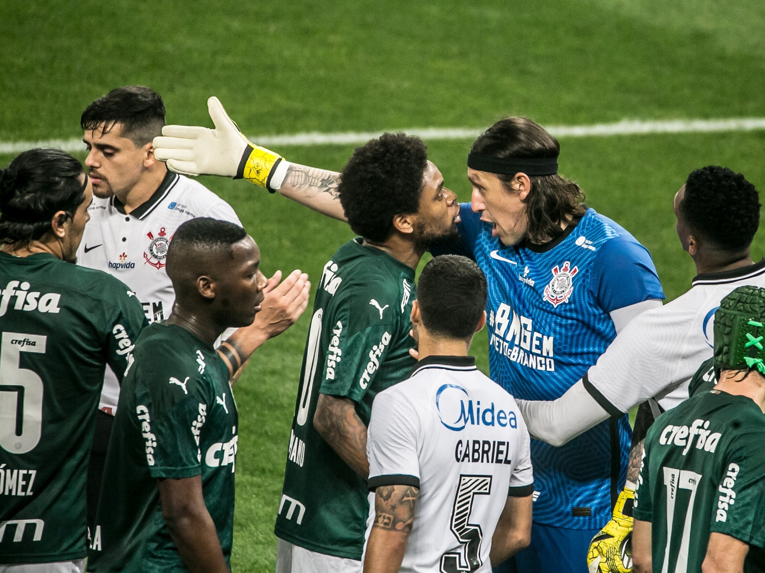 Corinthians e Palmeiras empatam por 0 a 0 no 1º jogo da final do Paulista
