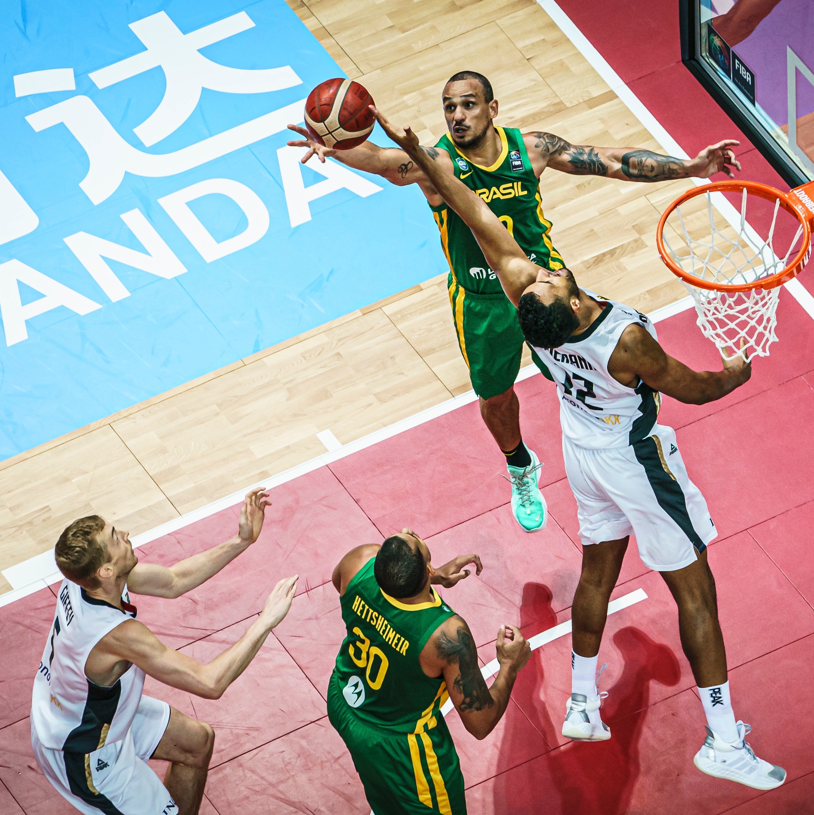 Seleção brasileira feminina de basquete perde e não conquista vaga para  Jogos Olímpicos de Tóquio