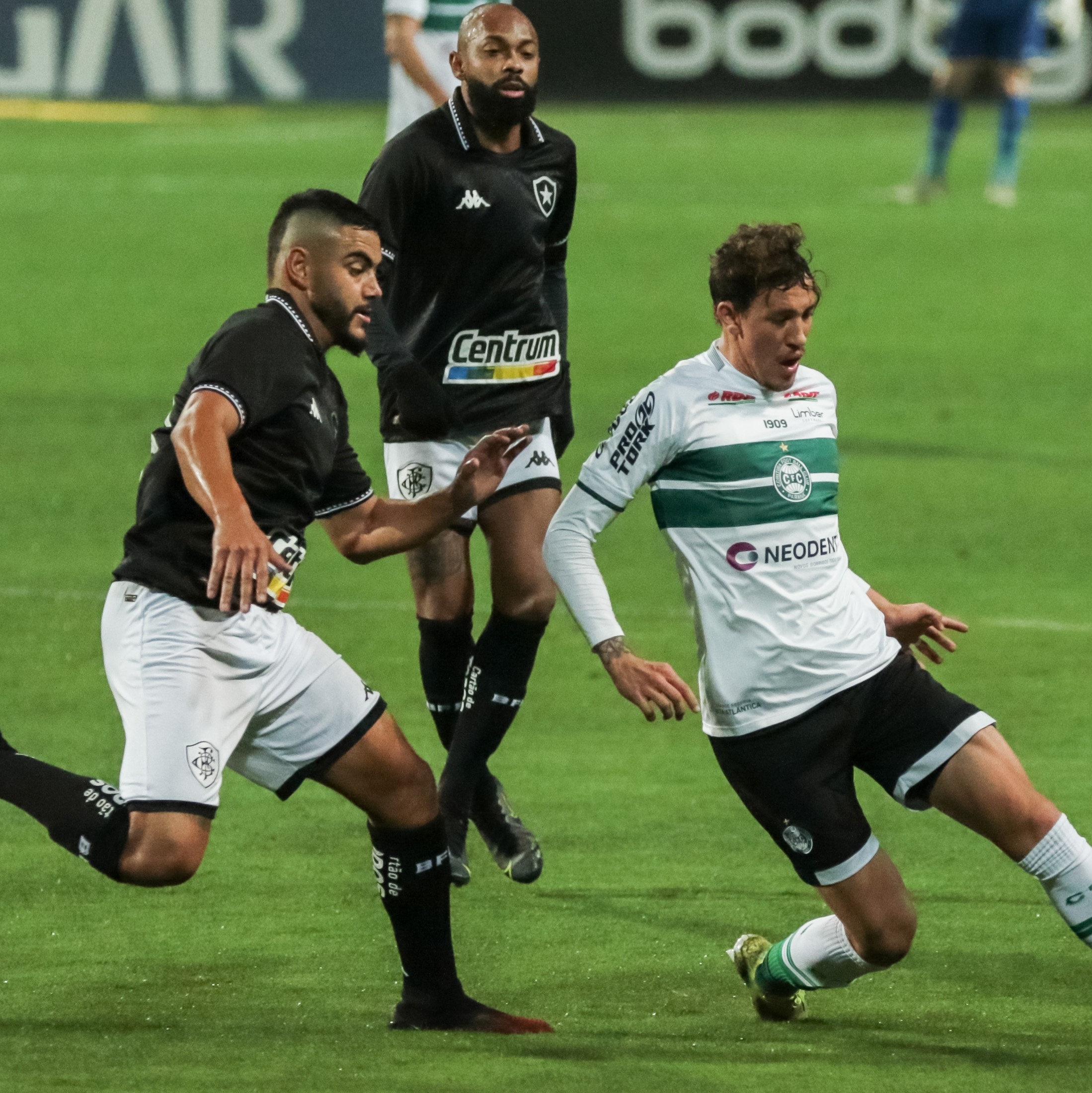 Atlético-MG x Coritiba: onde assistir ao vivo, horário e escalações do jogo  pelo Brasileirão - Lance!