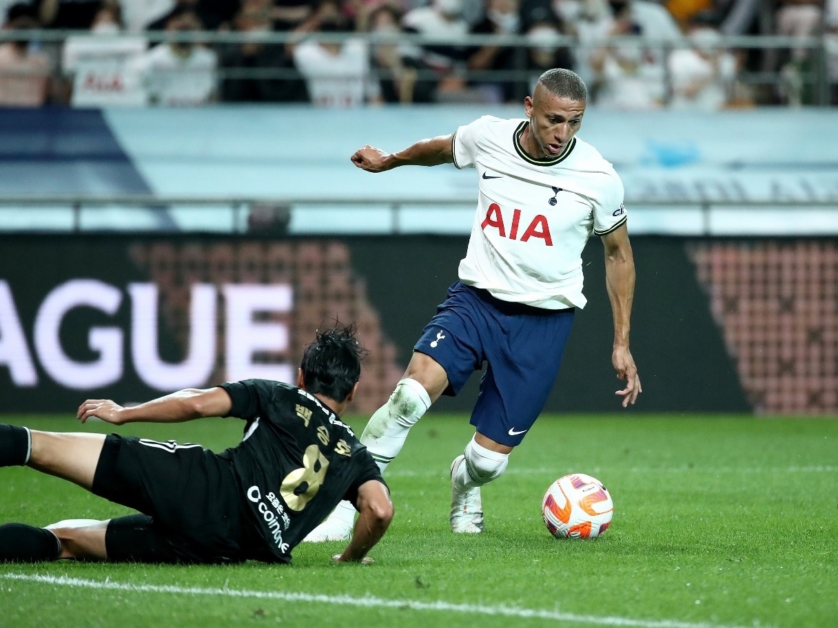 Onde assistir a Estrela Vermelha x Tottenham Hotspur, pela Liga dos  Campeões