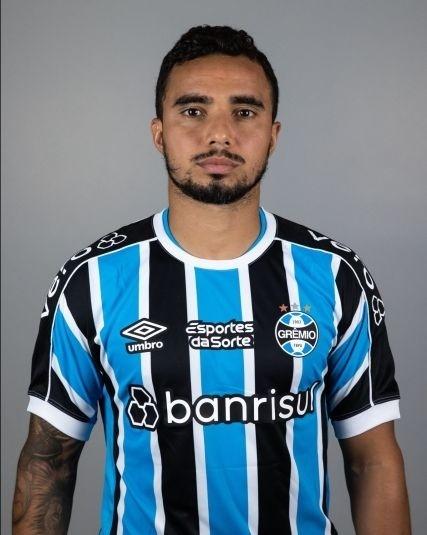 Fábio, do Grêmio, rompe o ligamento do joelho e vira desfalque