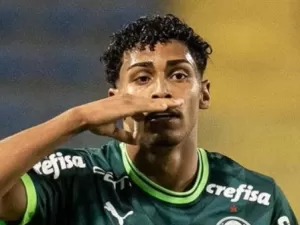 Palmeiras renova contratos do zagueiro Michel e do atacante Luighi; veja detalhes