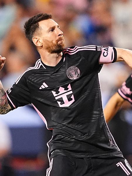 Lionel Messi celebra gol do Inter Miami sobre o Sporting Kansas City, em duelo na MLS