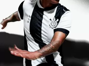 Luta antirracista: Corinthians vai estrear 3º uniforme contra Cruzeiro