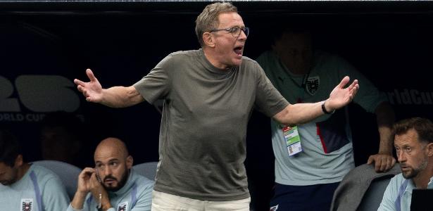 Técnico da Áustria diz que Messi é 'melhor que já existiu' e critica VAR
