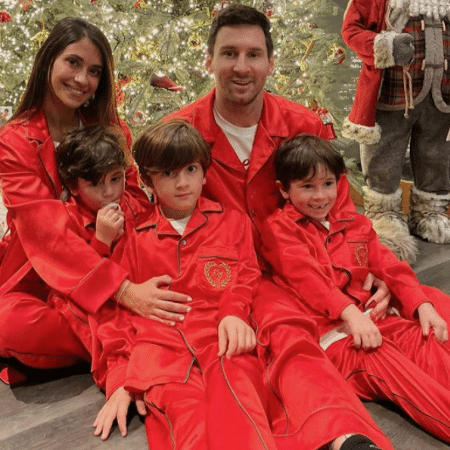 Messi e família fazem tradicional foto de natal - Reprodução/Instagram