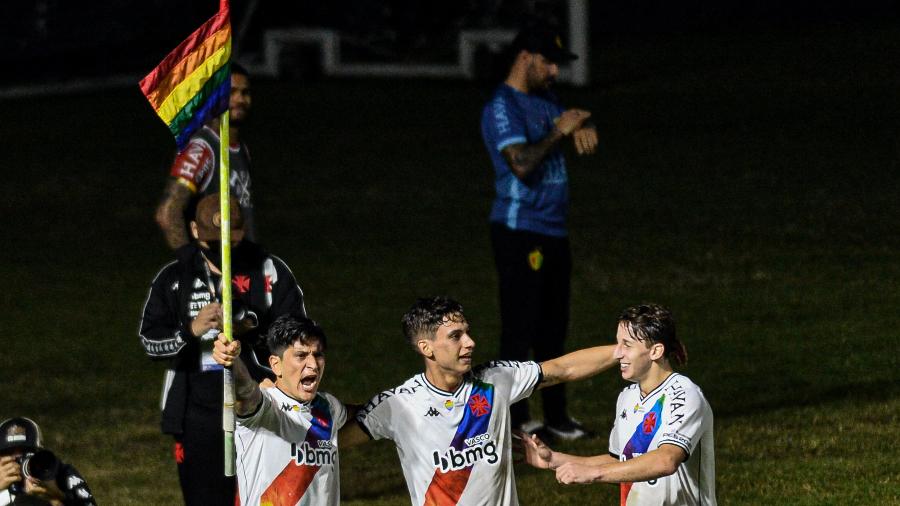 Cano celebra gol do Vasco contra o Brusque, pela Série B do Brasileiro - NAYRA HALM/AGÊNCIA O DIA/AGÊNCIA O DIA/ESTADÃO CONTEÚDO