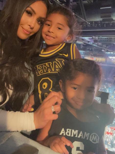 Vanessa Bryant assistiu ao All-Star Game da WNBA com as filhas - Reprodução