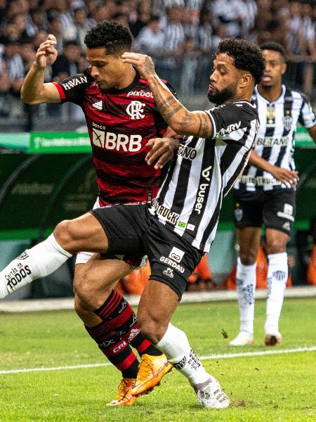 Em alta, Cebolinha decidiu último Flamengo x Atlético no Maracanã