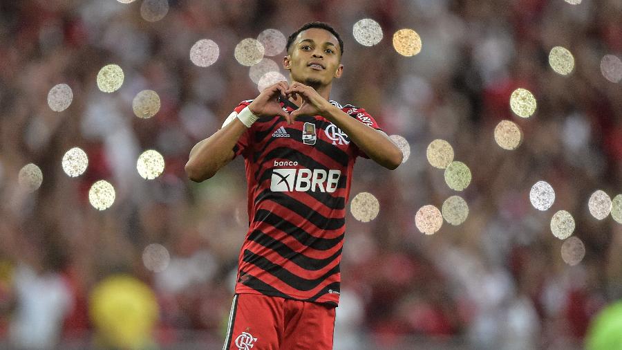 West Ham tenta contratação de Lázaro, do Flamengo - Thiago Ribeiro/AGIF