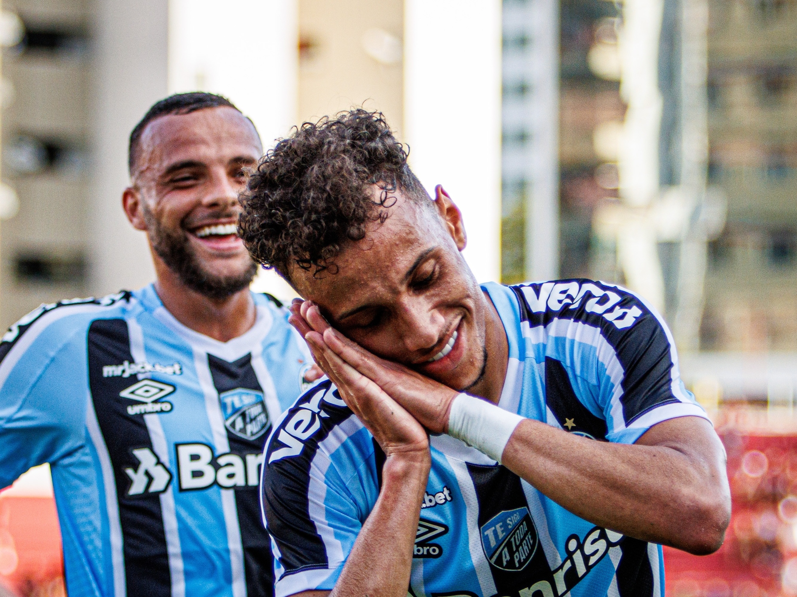 Série B de 2022 terá um pelotão de campeões - Grêmio - Jornal NH