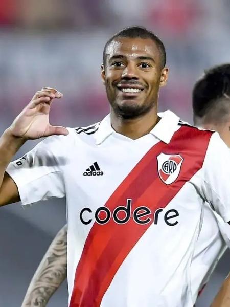 Na mira do Flamengo, De la Cruz tem contrato com o River Plate até 2025 - Divulgação