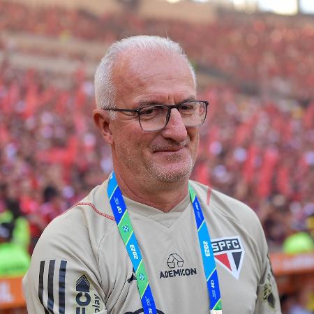 Dorival conquistou a Copa do Brasil sob comando do São Paulo Dorival conquistou a Copa do Brasil sob comando do São Paulo