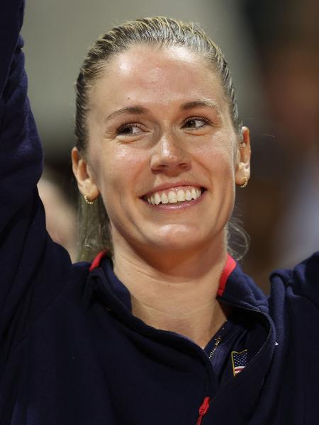 Annie Drews já perdeu chiclete durante jogo de vôlei