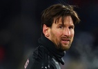 Árbitro aborda Messi, pede autógrafo após jogo e será punido pela Concacaf - Kyle Rivas/Getty Images