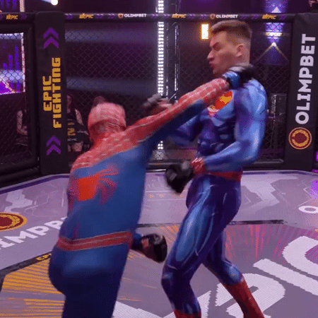 "Homem-Aranha" derrota "Super-Homem" em evento de MMA na Rússia - Reprodução/X