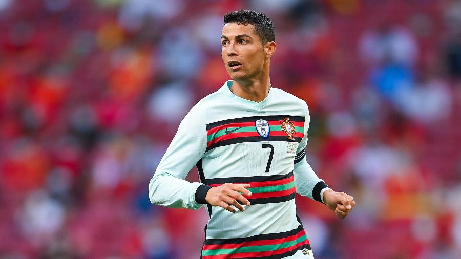 Cristiano Ronaldo em ação durante amistoso entre Portugal e Espanha em junho de 2021 - David Ramos/Getty Images