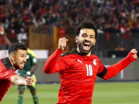 VÍDEO: golo de Salah dá vitória ao Egito de Carlos Queiroz na CAN - CNN  Portugal